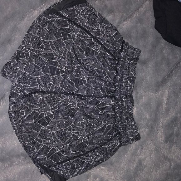 black and white shorts from winners - Picture 3 of 4